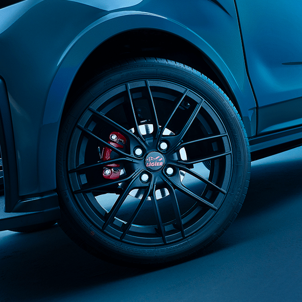 Nuova-JS50_Carosello-Design-02 Nuova-JS50_Carosello-Design-02